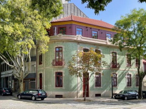 Victoria House